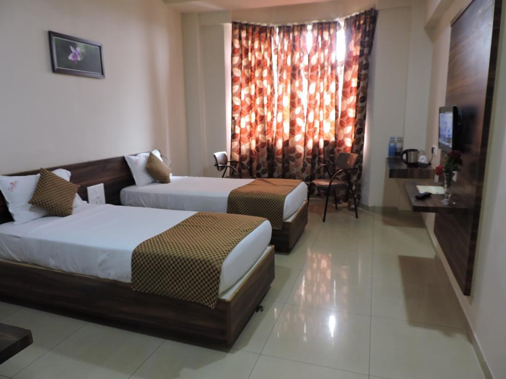 Hotel Sangam Regency Ратнагири Экстерьер фото